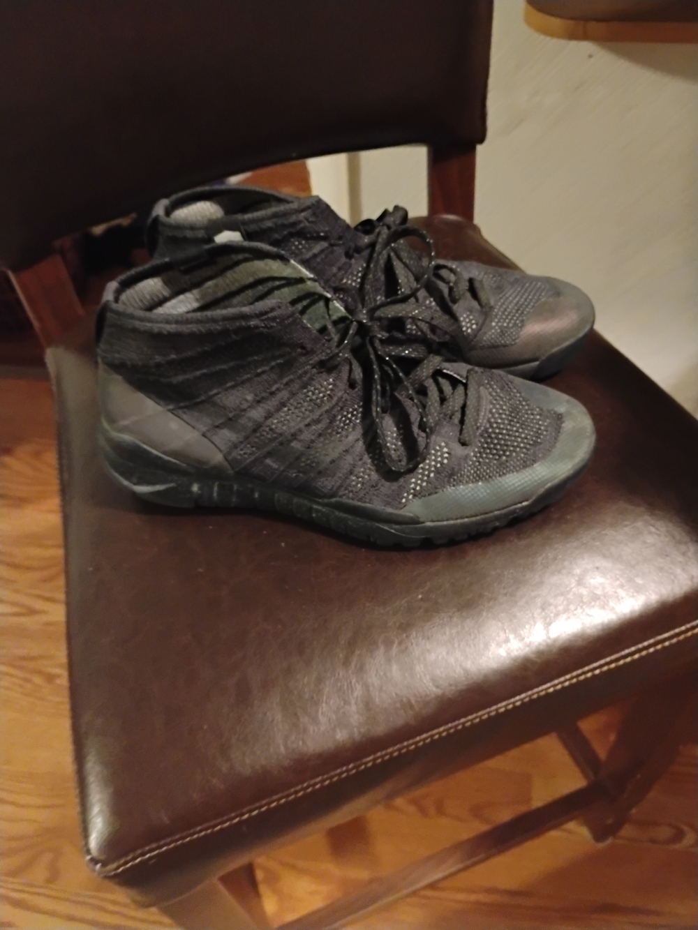 Men's Black Athletic High-Top Trainers